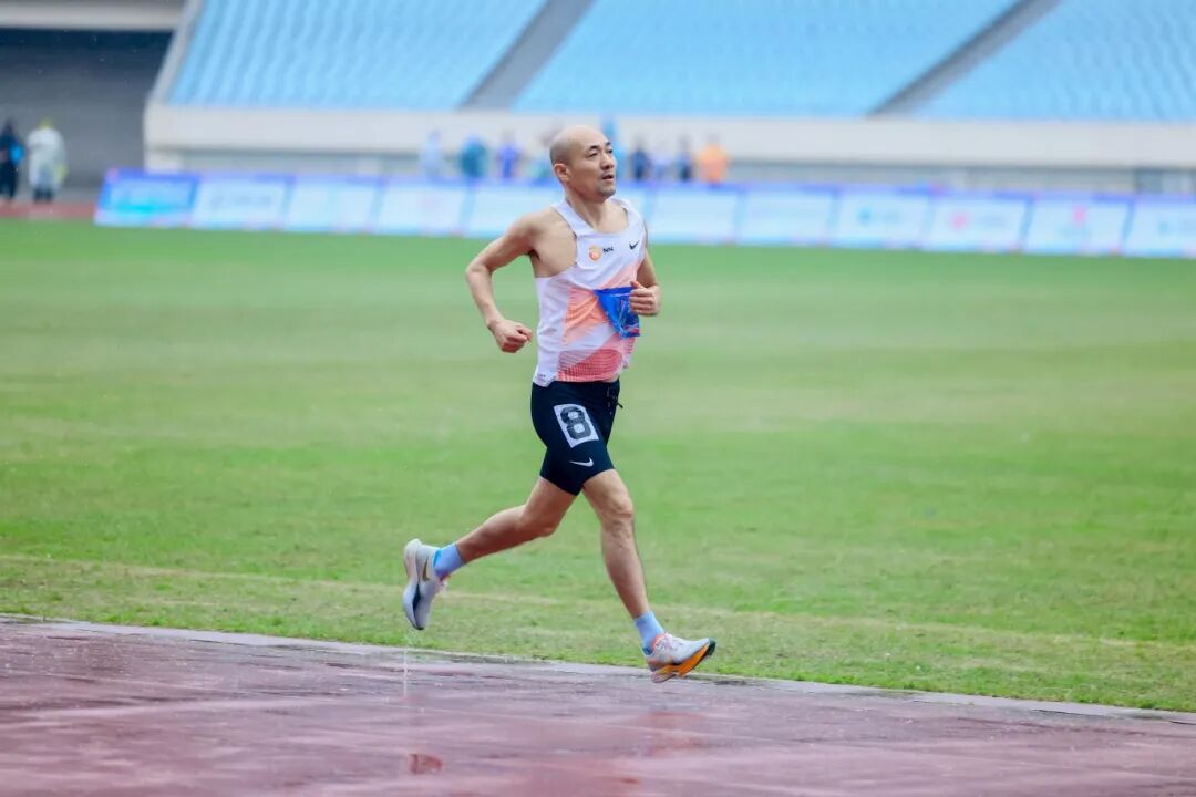 赏金国际集团在省部属企业第二届职工运动会中获佳绩